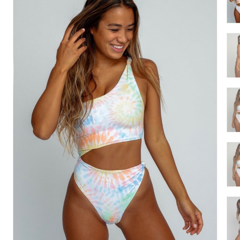 SKATIE x The Salty Blonde Nicole Oahu one-piece